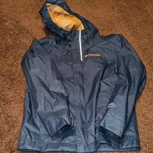 Boys Columbia rain coat size 4/5